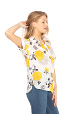 Load image into Gallery viewer, Floral Short Sleeve Button Down Shirt
