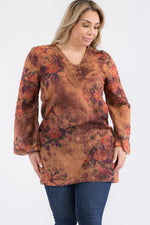 Load image into Gallery viewer, Plus Size Vintage Taupe Floral Tunic with Lace Appliqué
