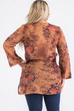 Load image into Gallery viewer, Plus Size Vintage Taupe Floral Tunic with Lace Appliqué
