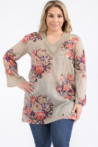 Plus Size Vintage Stone Floral Tunic with Lace Appliqué